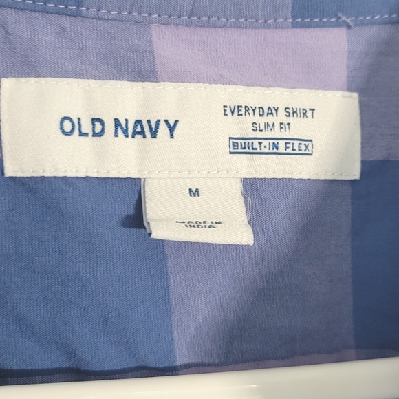 New Old Navy plaid button-down shirt * men size medium * purple & blue - Picture 2 of 4